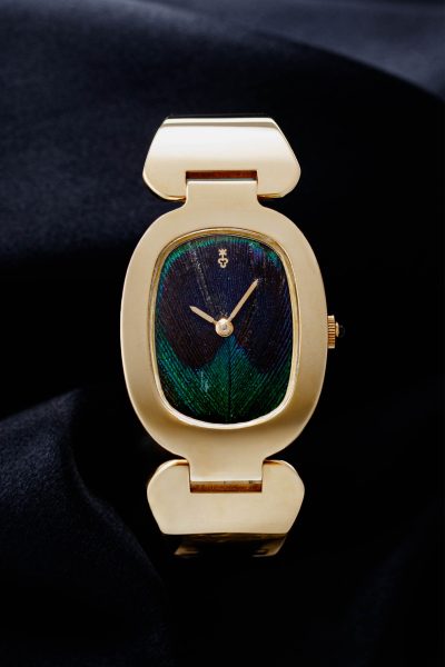 Corum love Bond
